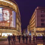 Translate online advertising materials into other languages